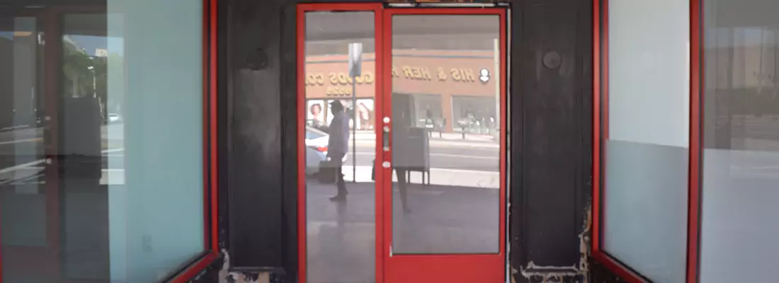 Sliding Motion Sensor Door Service in Hamilton, BC