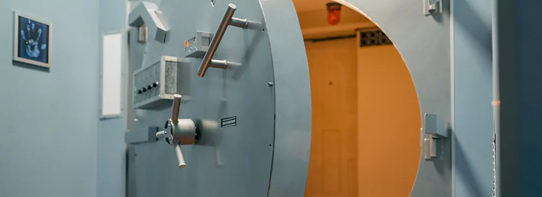 Vault and Safe locksmith services in Hamilton, BC