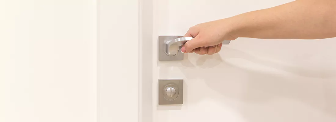 Wireless Push to Lock Door Options in Lansdowne, BC